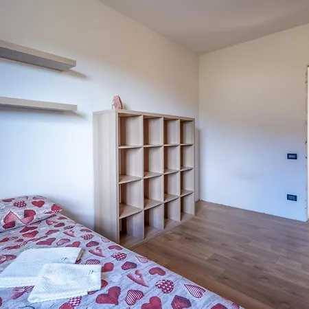Pet Friendly In With Wifi Holiday home Borso del Grappa