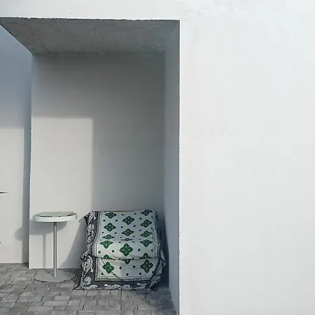 بيت للعطل Fly House